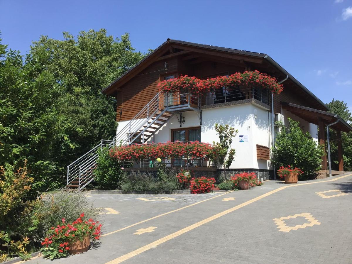 Dravecz Apartman Balatonlelle Ngoại thất bức ảnh