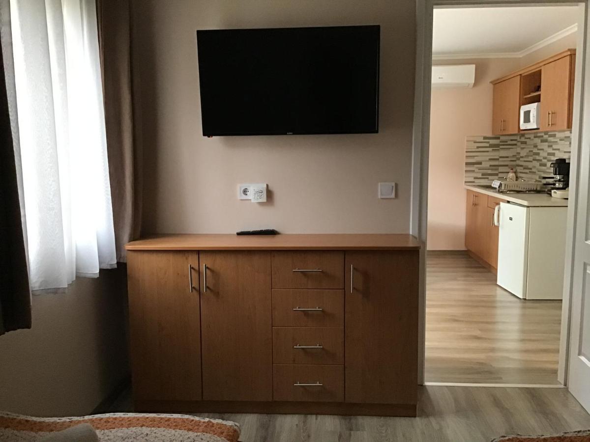 Dravecz Apartman Balatonlelle Ngoại thất bức ảnh
