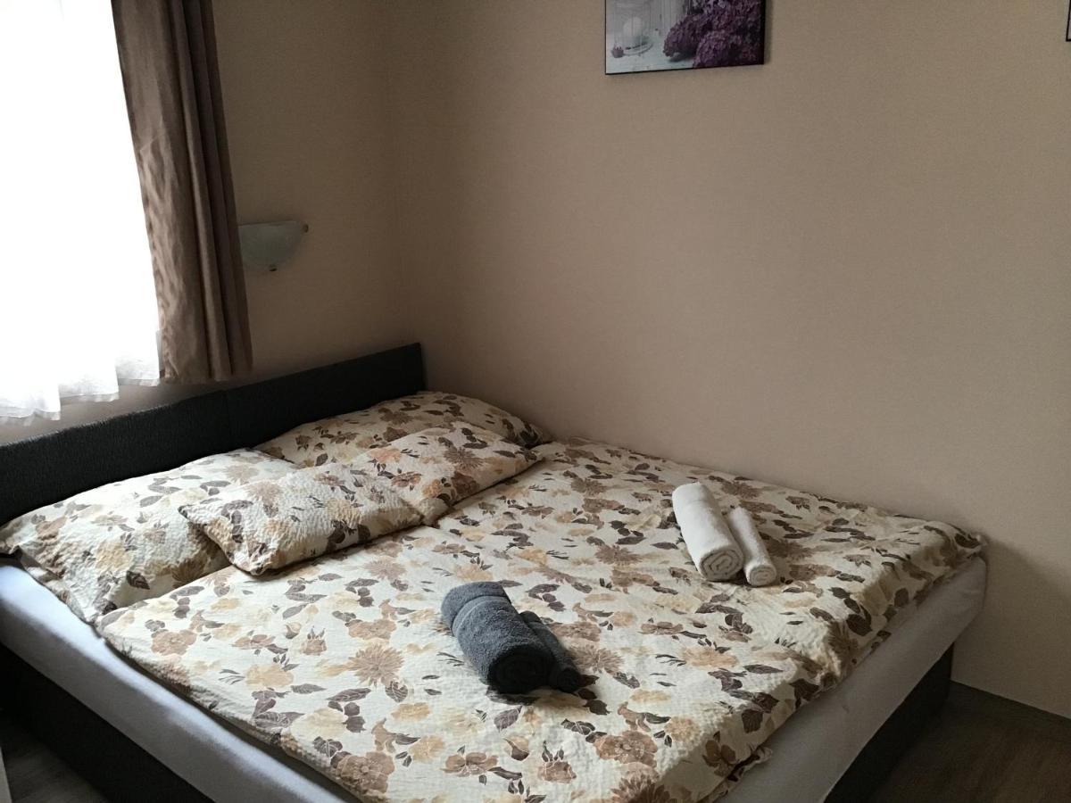 Dravecz Apartman Balatonlelle Ngoại thất bức ảnh