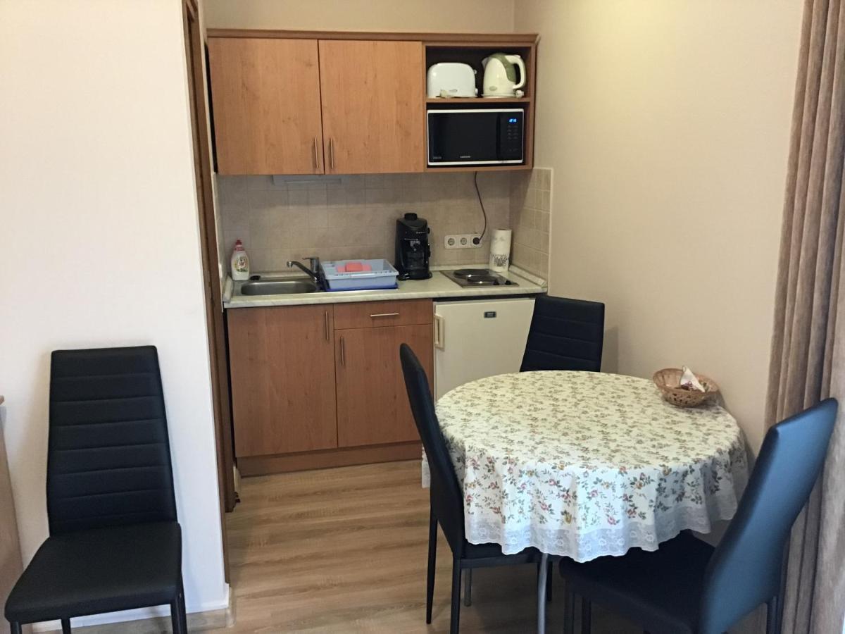 Dravecz Apartman Balatonlelle Ngoại thất bức ảnh